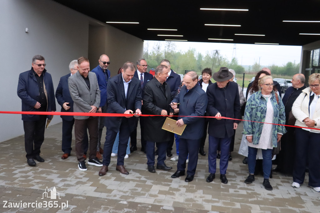 Fotorelacja: Uroczystość otwarcia stadionu miejskiego w Łazach po rewitalizacji