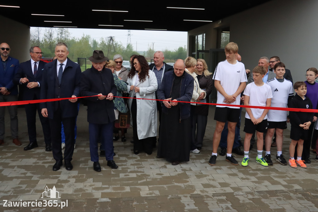 Fotorelacja: Uroczystość otwarcia stadionu miejskiego w Łazach po rewitalizacji