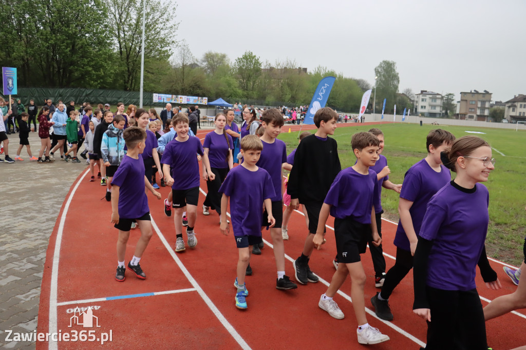 Fotorelacja: Uroczystość otwarcia stadionu miejskiego w Łazach po rewitalizacji