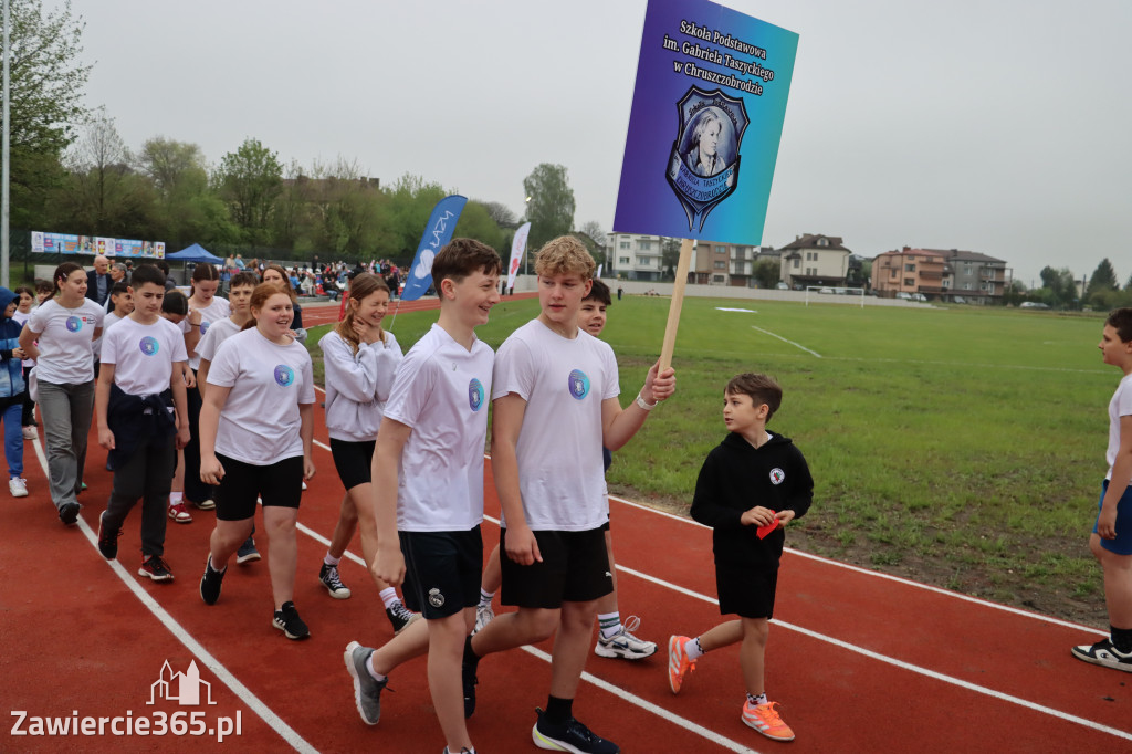 Fotorelacja: Uroczystość otwarcia stadionu miejskiego w Łazach po rewitalizacji