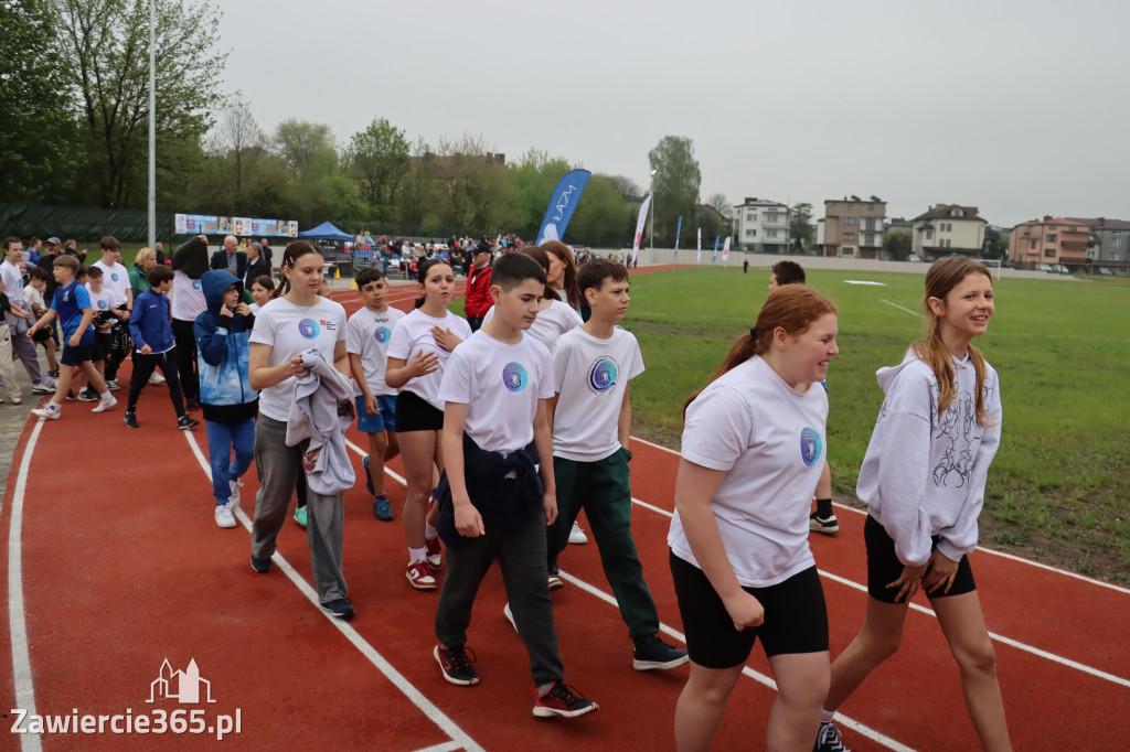 Fotorelacja: Uroczystość otwarcia stadionu miejskiego w Łazach po rewitalizacji