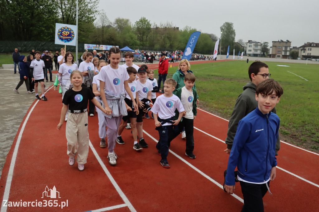 Fotorelacja: Uroczystość otwarcia stadionu miejskiego w Łazach po rewitalizacji