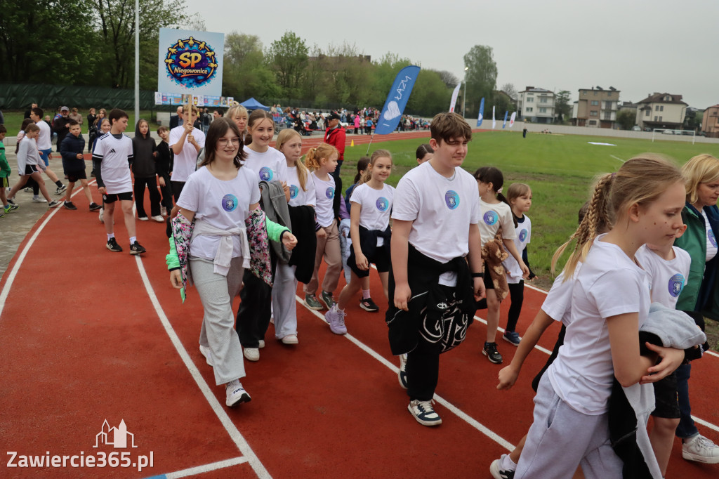 Fotorelacja: Uroczystość otwarcia stadionu miejskiego w Łazach po rewitalizacji