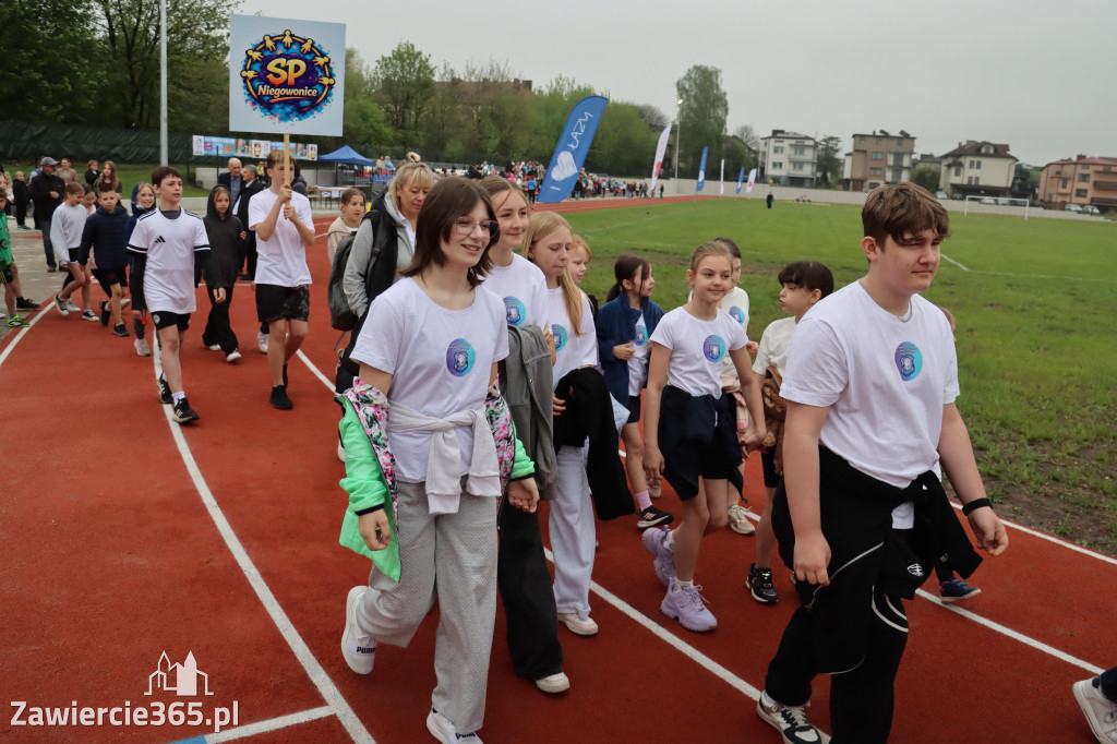 Fotorelacja: Uroczystość otwarcia stadionu miejskiego w Łazach po rewitalizacji
