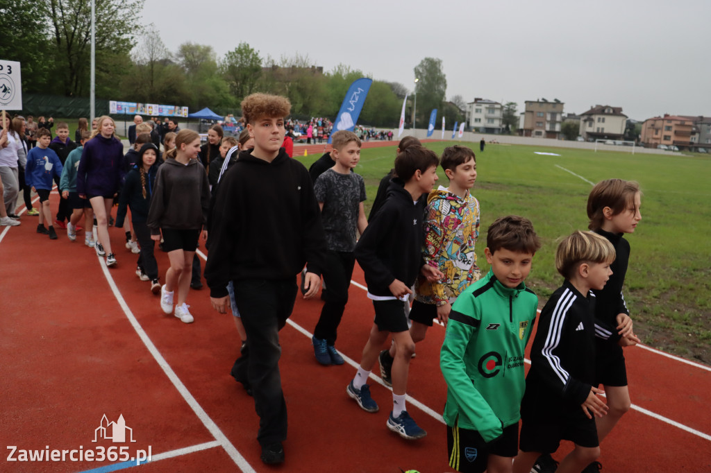 Fotorelacja: Uroczystość otwarcia stadionu miejskiego w Łazach po rewitalizacji