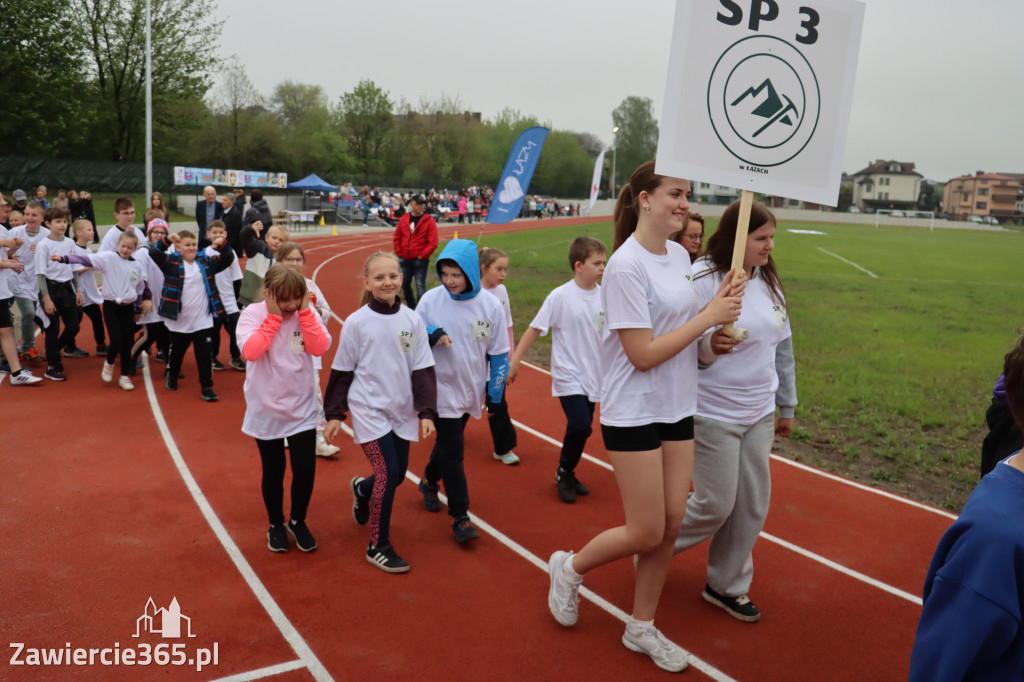Fotorelacja: Uroczystość otwarcia stadionu miejskiego w Łazach po rewitalizacji