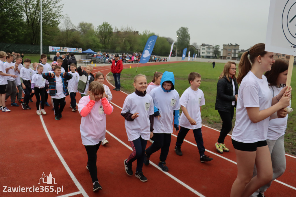 Fotorelacja: Uroczystość otwarcia stadionu miejskiego w Łazach po rewitalizacji