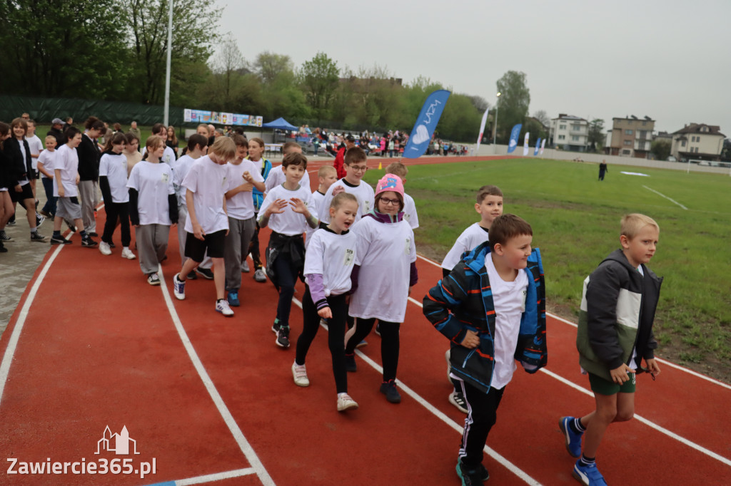 Fotorelacja: Uroczystość otwarcia stadionu miejskiego w Łazach po rewitalizacji