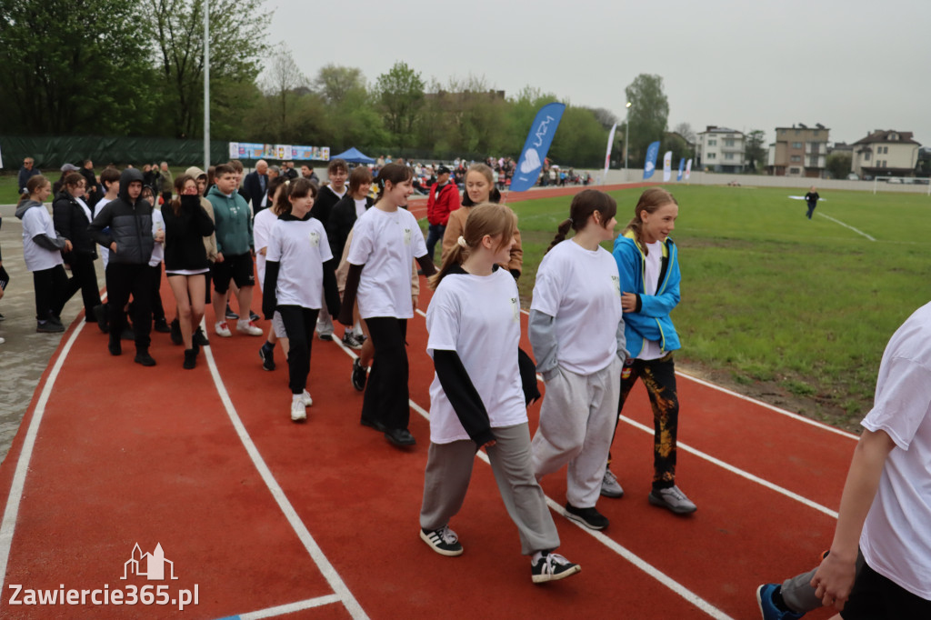 Fotorelacja: Uroczystość otwarcia stadionu miejskiego w Łazach po rewitalizacji