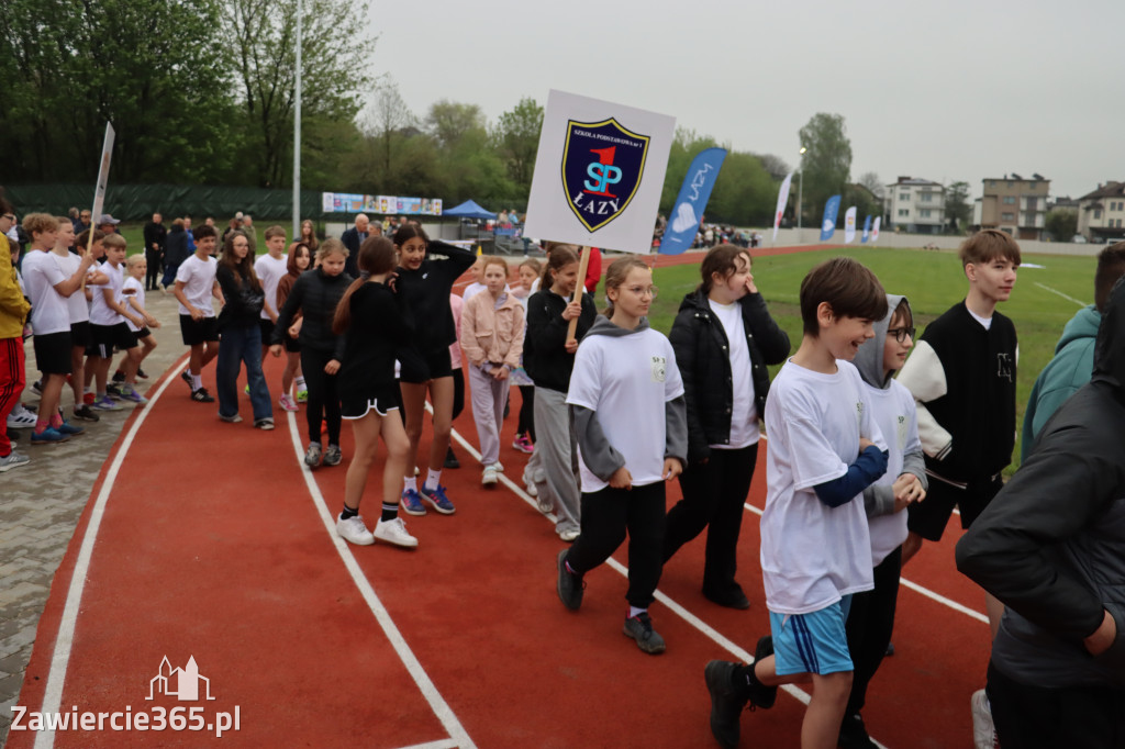 Fotorelacja: Uroczystość otwarcia stadionu miejskiego w Łazach po rewitalizacji