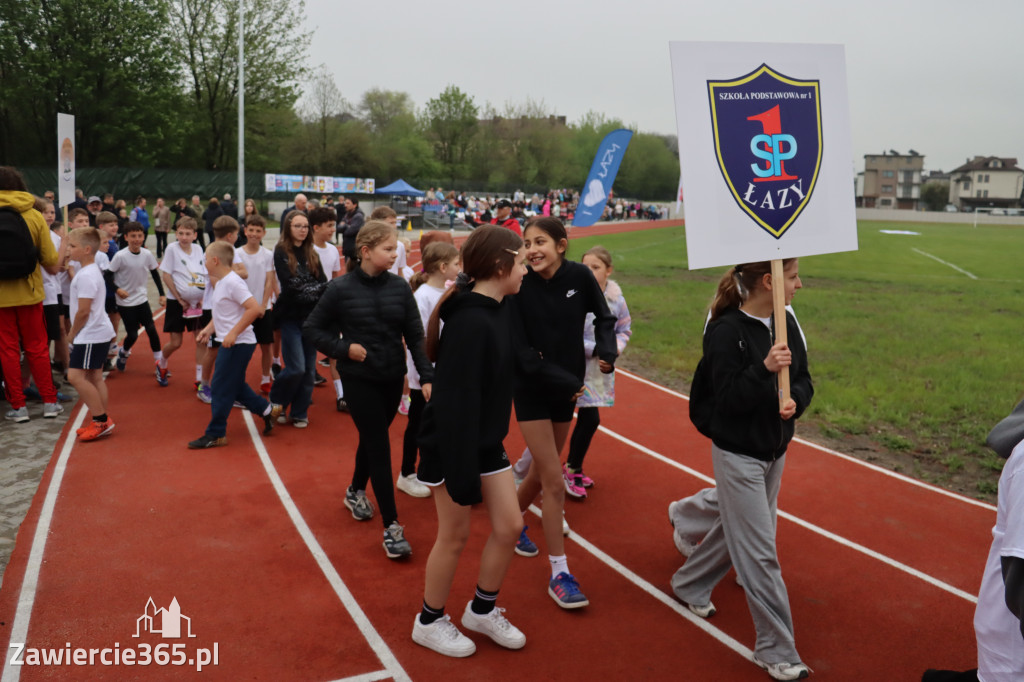 Fotorelacja: Uroczystość otwarcia stadionu miejskiego w Łazach po rewitalizacji