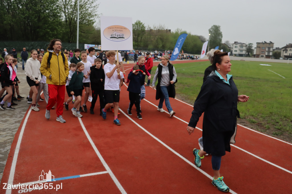 Fotorelacja: Uroczystość otwarcia stadionu miejskiego w Łazach po rewitalizacji