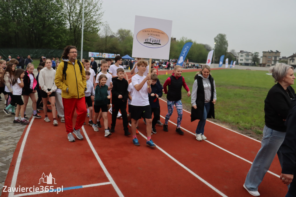 Fotorelacja: Uroczystość otwarcia stadionu miejskiego w Łazach po rewitalizacji