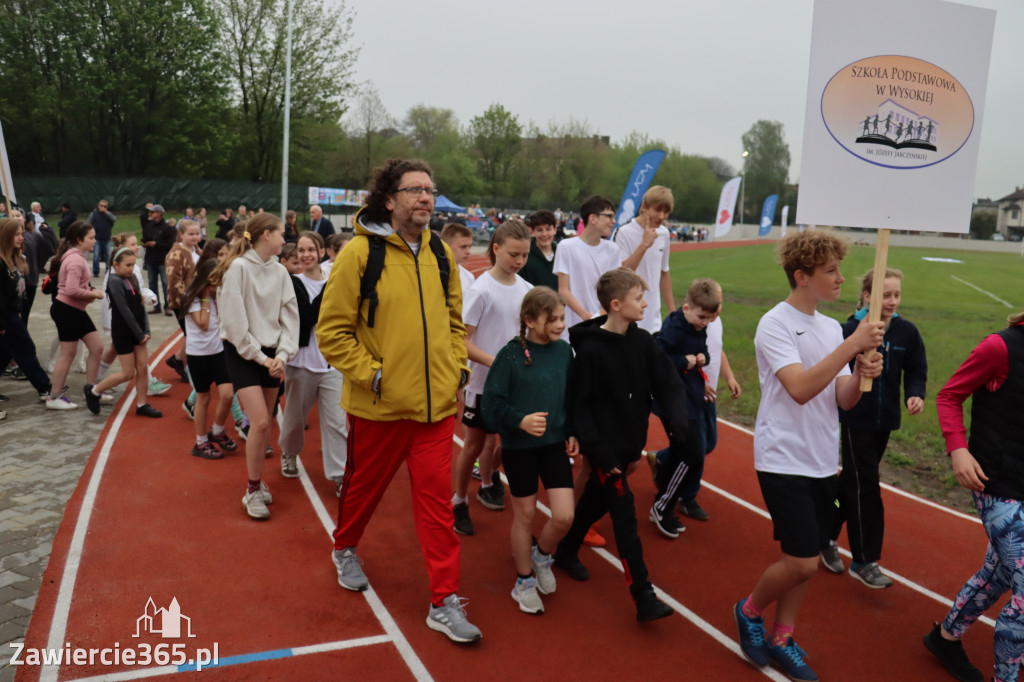Fotorelacja: Uroczystość otwarcia stadionu miejskiego w Łazach po rewitalizacji