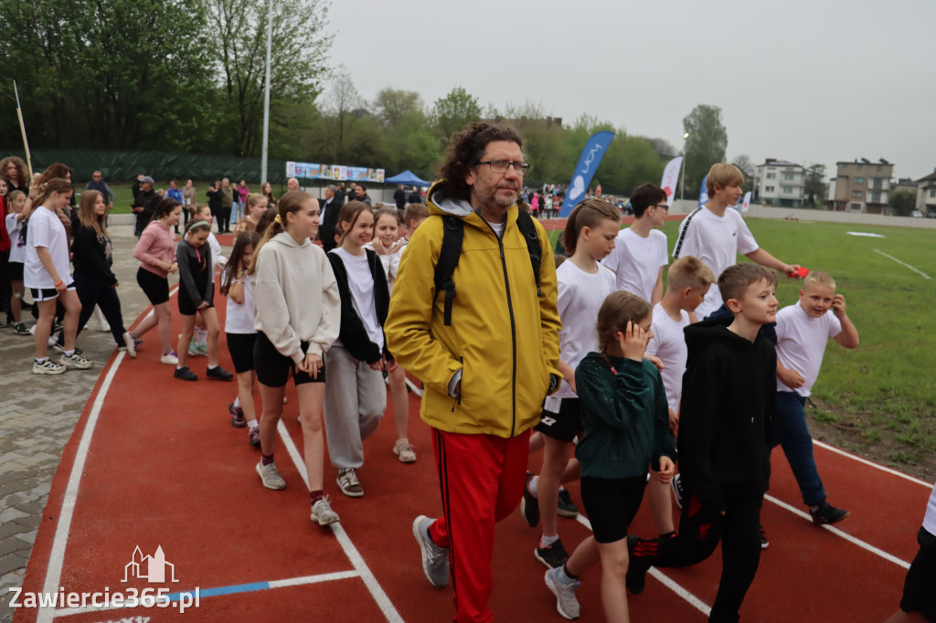 Fotorelacja: Uroczystość otwarcia stadionu miejskiego w Łazach po rewitalizacji