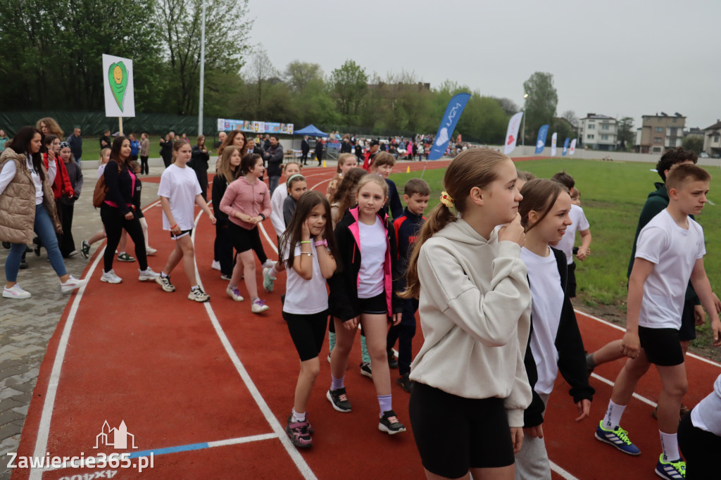 Fotorelacja: Uroczystość otwarcia stadionu miejskiego w Łazach po rewitalizacji