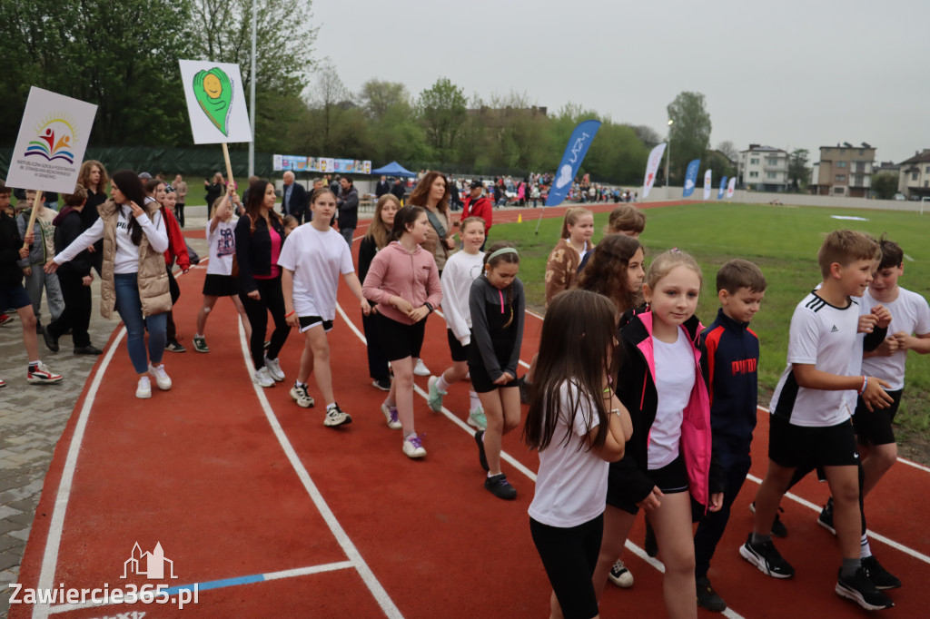 Fotorelacja: Uroczystość otwarcia stadionu miejskiego w Łazach po rewitalizacji