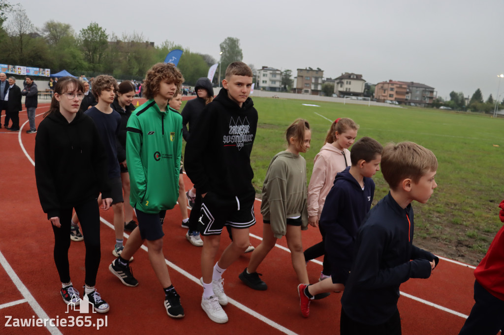 Fotorelacja: Uroczystość otwarcia stadionu miejskiego w Łazach po rewitalizacji