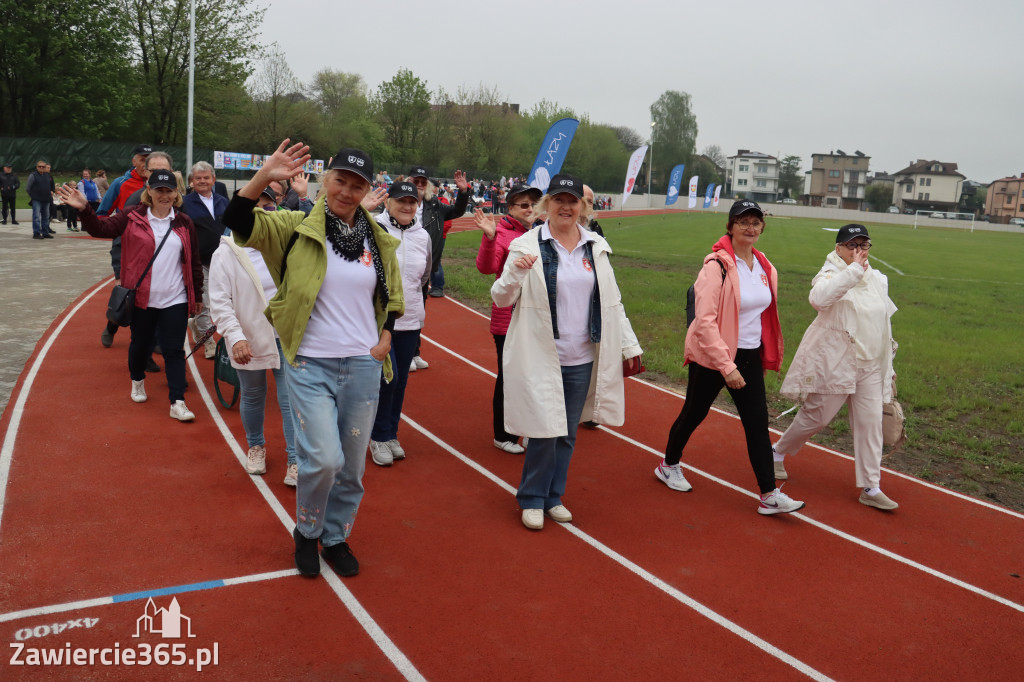 Fotorelacja: Uroczystość otwarcia stadionu miejskiego w Łazach po rewitalizacji