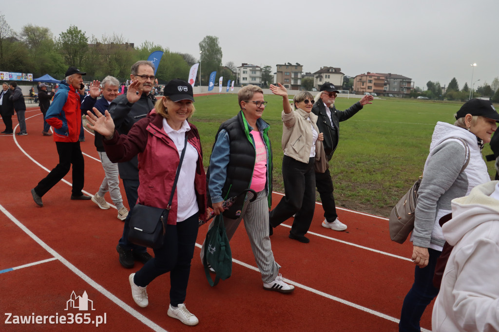 Fotorelacja: Uroczystość otwarcia stadionu miejskiego w Łazach po rewitalizacji