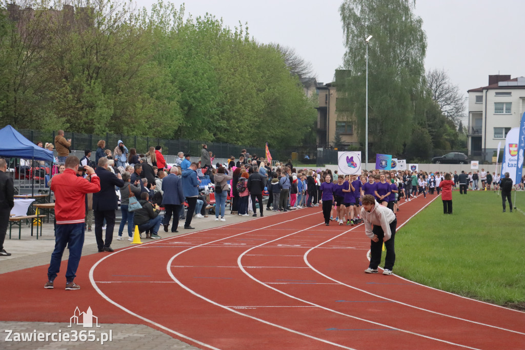 Fotorelacja: Uroczystość otwarcia stadionu miejskiego w Łazach po rewitalizacji