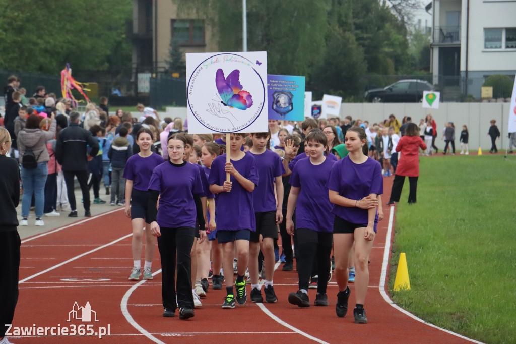 Fotorelacja: Uroczystość otwarcia stadionu miejskiego w Łazach po rewitalizacji