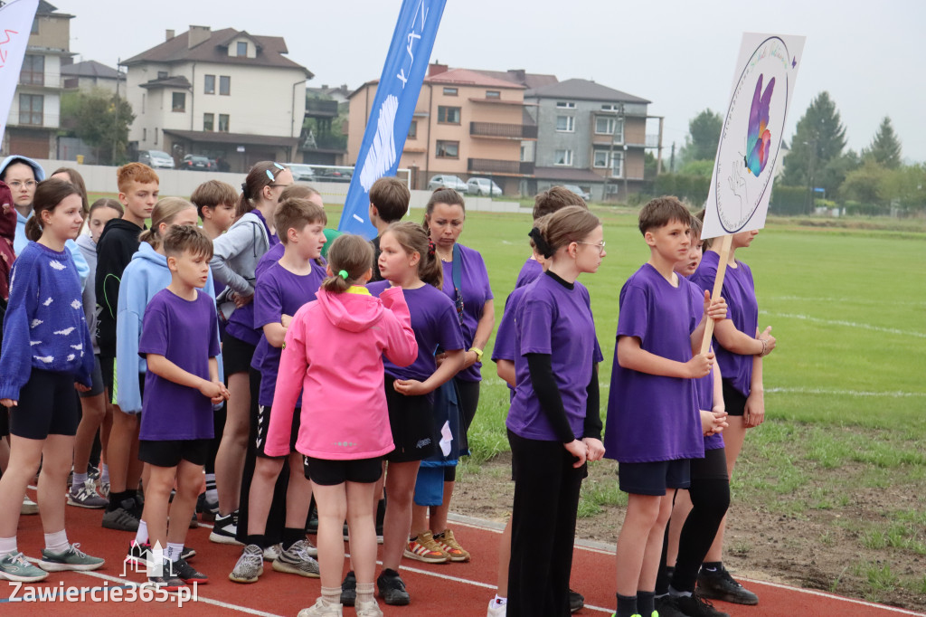 Fotorelacja: Uroczystość otwarcia stadionu miejskiego w Łazach po rewitalizacji
