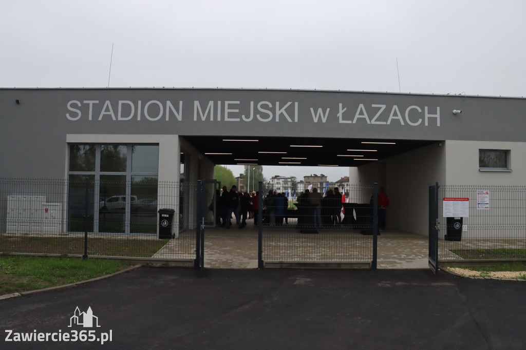 Fotorelacja: Uroczystość otwarcia stadionu miejskiego w Łazach po rewitalizacji