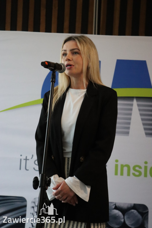 Fotorelacja: „Lato na propsie” - wernisaż wystawy w MOK Zawiercie