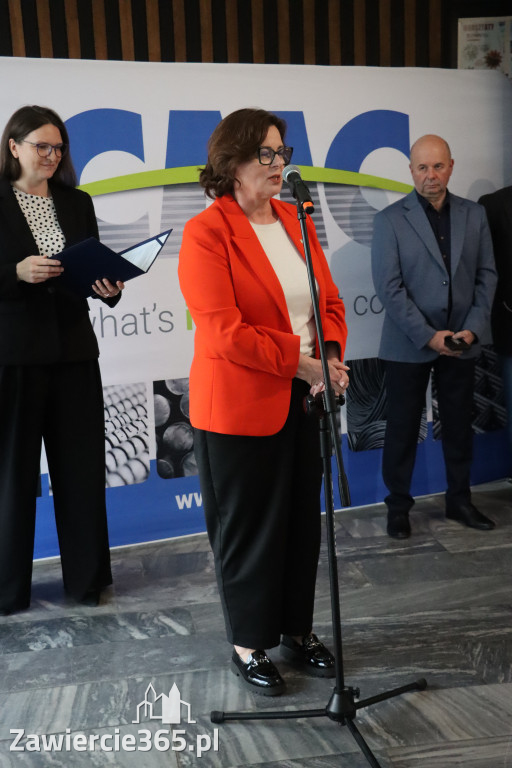 Fotorelacja: „Lato na propsie” - wernisaż wystawy w MOK Zawiercie