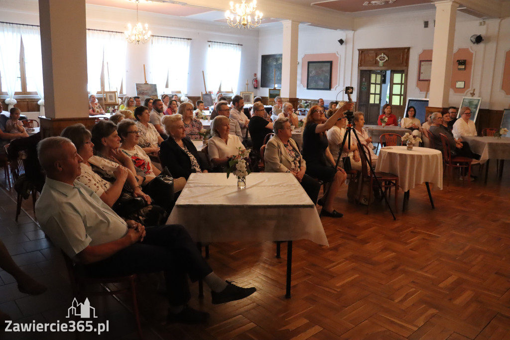 Fotorelacja: Koncert Nie tylko dla Mam w Pałacyku nad Wartą w Zawierciu Kromołowie