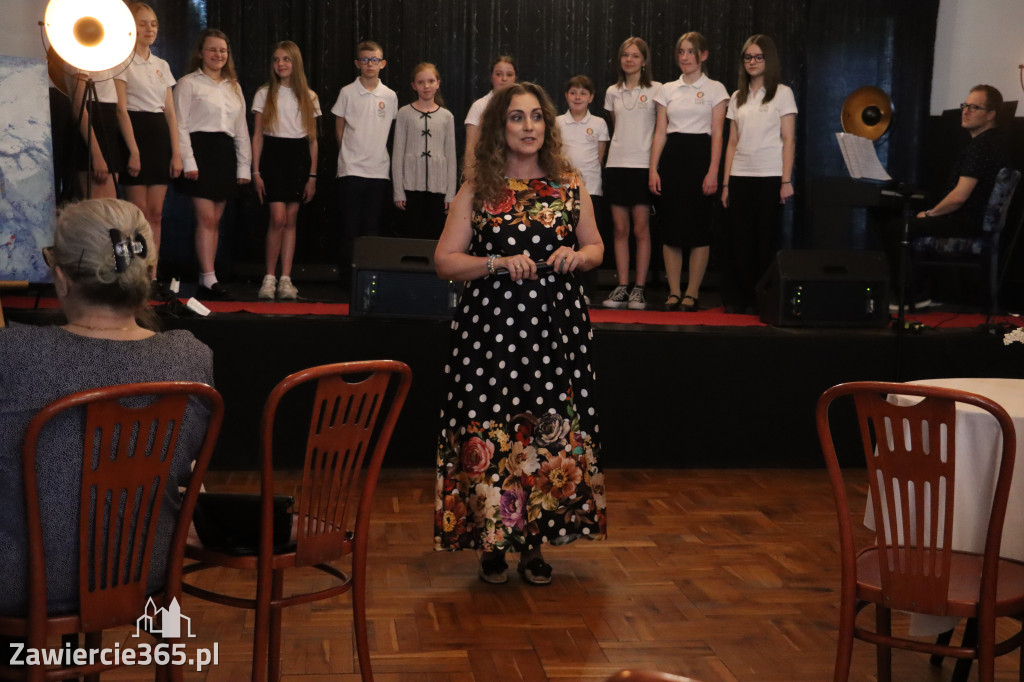 Fotorelacja: Koncert Nie tylko dla Mam w Pałacyku nad Wartą w Zawierciu Kromołowie