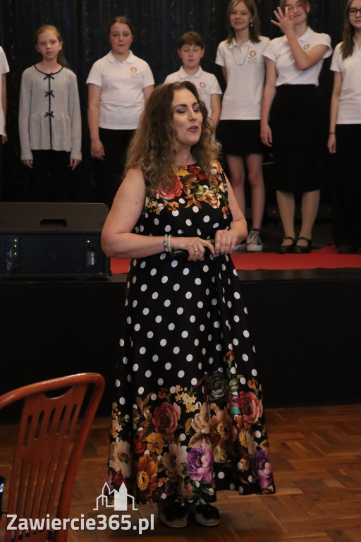 Fotorelacja: Koncert Nie tylko dla Mam w Pałacyku nad Wartą w Zawierciu Kromołowie