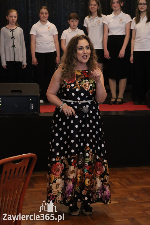 Fotorelacja: Koncert Nie tylko dla Mam w Pałacyku nad Wartą w Zawierciu Kromołowie
