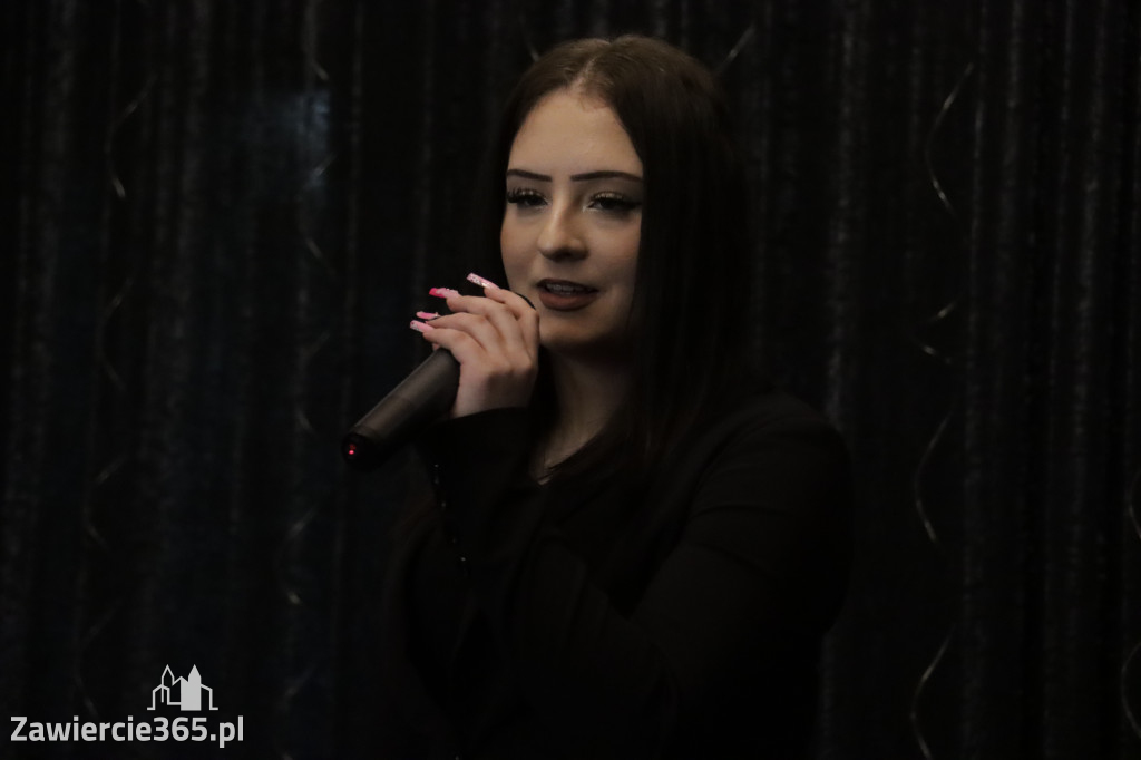 Fotorelacja: Koncert Nie tylko dla Mam w Pałacyku nad Wartą w Zawierciu Kromołowie