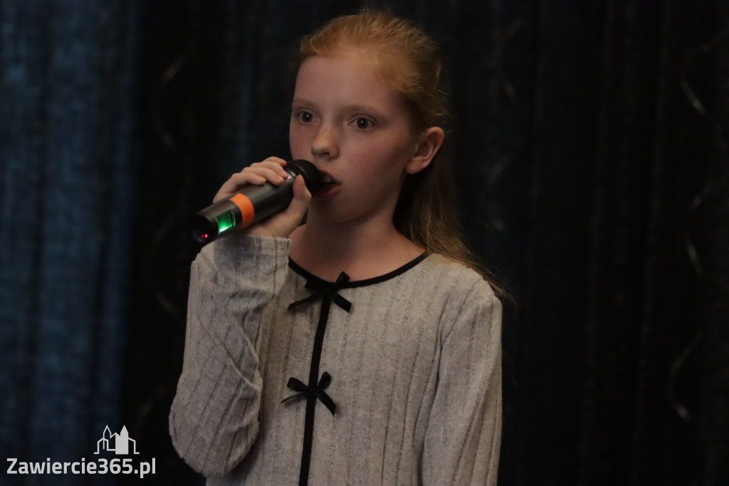 Fotorelacja: Koncert Nie tylko dla Mam w Pałacyku nad Wartą w Zawierciu Kromołowie