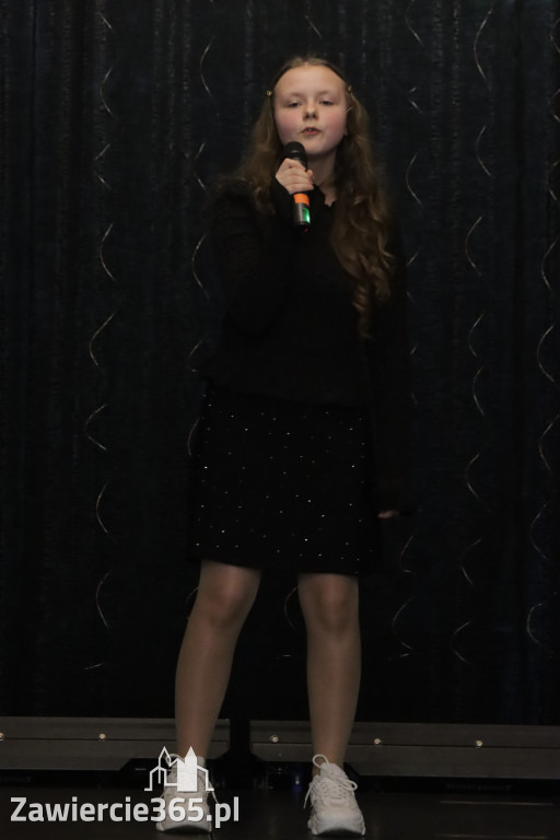 Fotorelacja: Koncert Nie tylko dla Mam w Pałacyku nad Wartą w Zawierciu Kromołowie