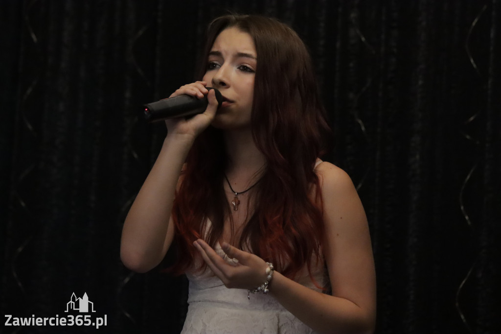 Fotorelacja: Koncert Nie tylko dla Mam w Pałacyku nad Wartą w Zawierciu Kromołowie