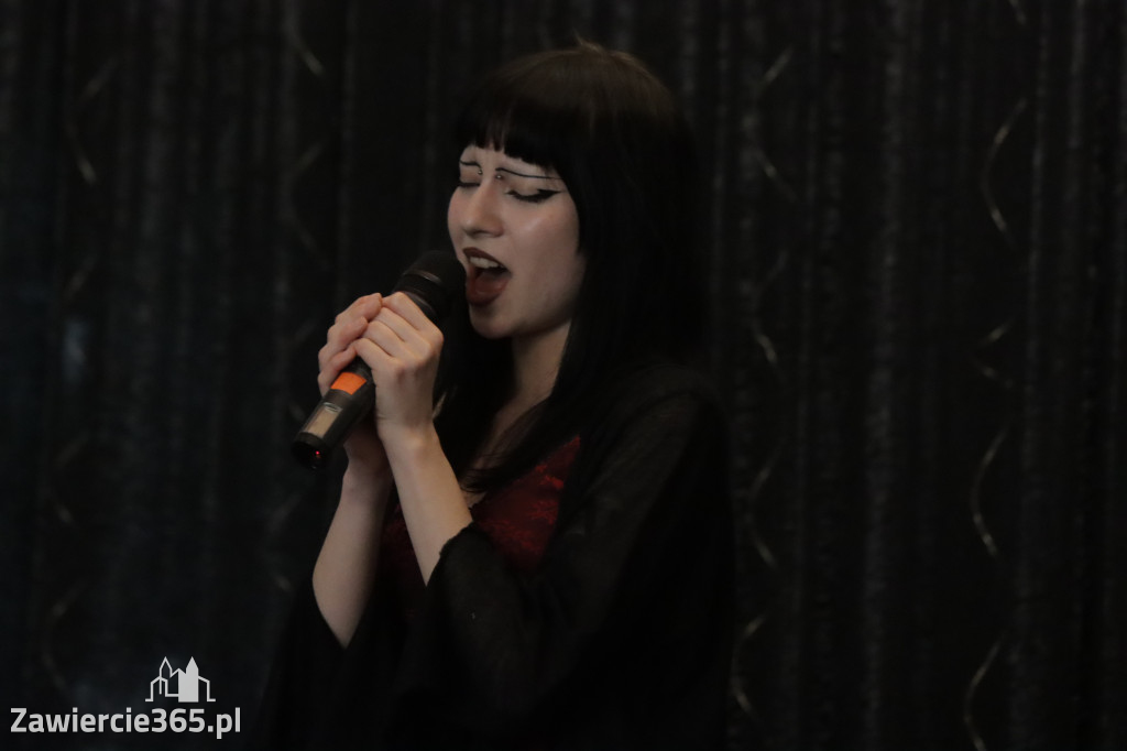 Fotorelacja: Koncert Nie tylko dla Mam w Pałacyku nad Wartą w Zawierciu Kromołowie