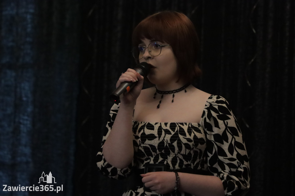 Fotorelacja: Koncert Nie tylko dla Mam w Pałacyku nad Wartą w Zawierciu Kromołowie