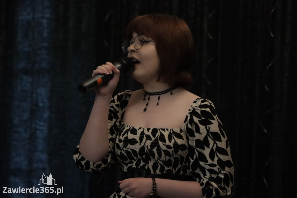 Fotorelacja: Koncert Nie tylko dla Mam w Pałacyku nad Wartą w Zawierciu Kromołowie