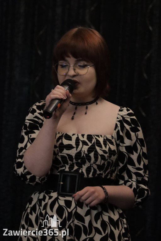 Fotorelacja: Koncert Nie tylko dla Mam w Pałacyku nad Wartą w Zawierciu Kromołowie