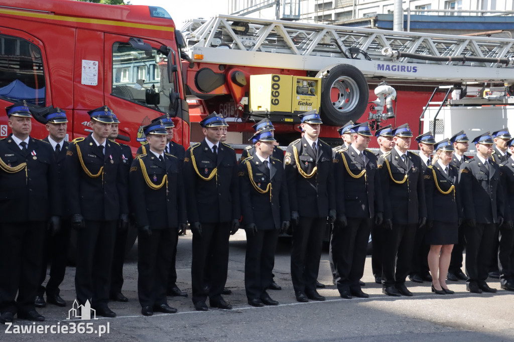 Fotorelacja: Powiatowe Obchody Dnia Strażaka w Zawierciu