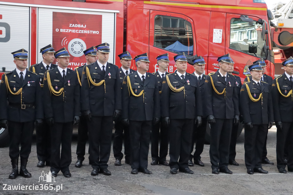 Fotorelacja: Powiatowe Obchody Dnia Strażaka w Zawierciu