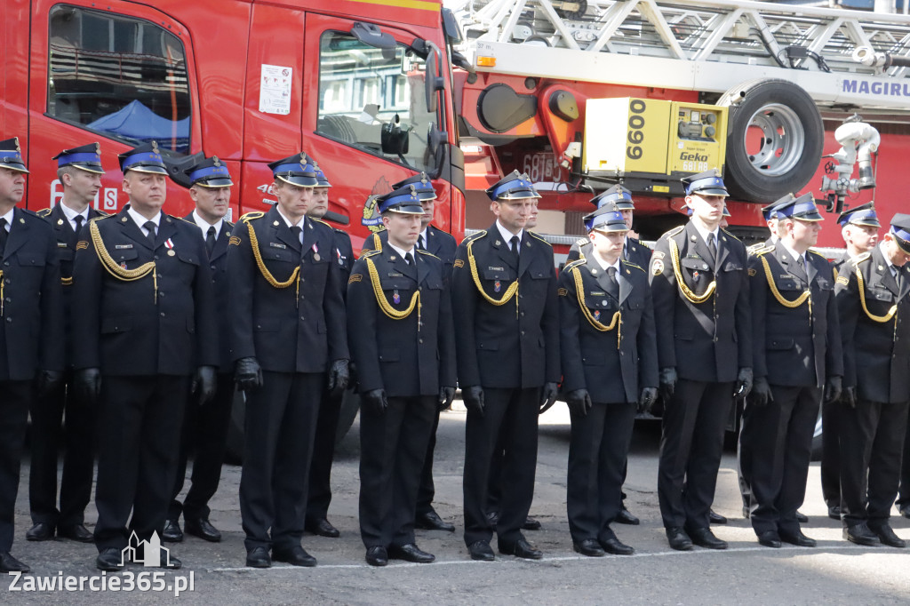 Fotorelacja: Powiatowe Obchody Dnia Strażaka w Zawierciu