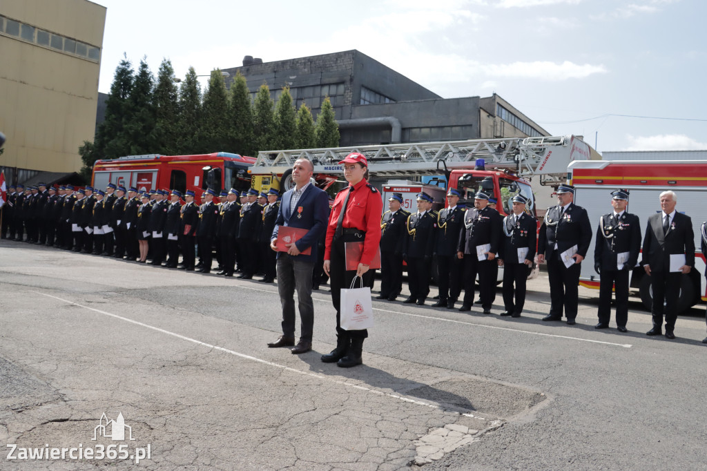 Fotorelacja: Powiatowe Obchody Dnia Strażaka w Zawierciu