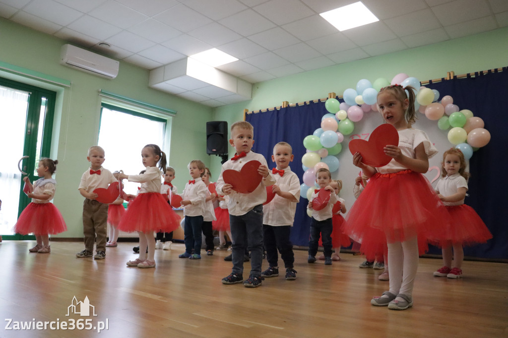Fotorelacja II: Festyn Rodzinny w Przedszkolu Integracyjnym nr 3 w Zawierciu