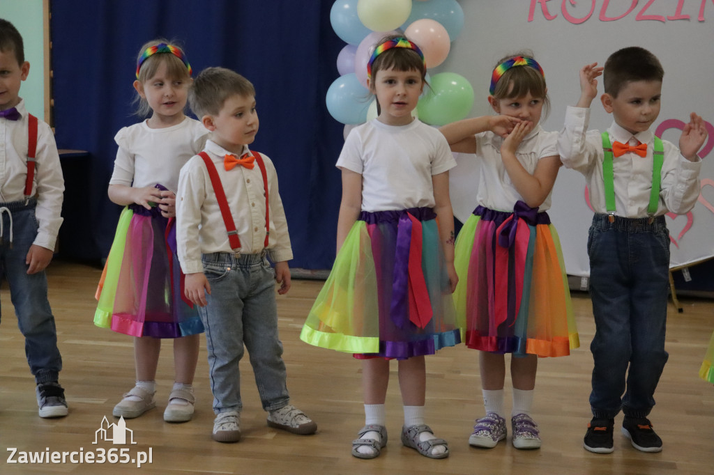 Fotorelacja II: Festyn Rodzinny w Przedszkolu Integracyjnym nr 3 w Zawierciu