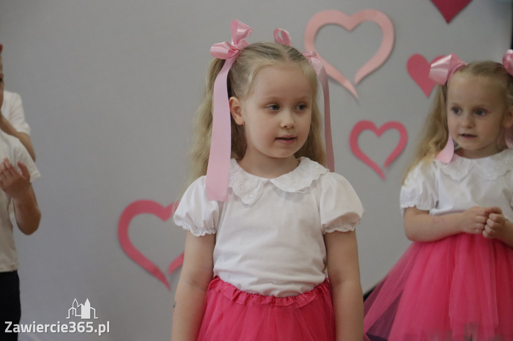 Fotorelacja II: Festyn Rodzinny w Przedszkolu Integracyjnym nr 3 w Zawierciu