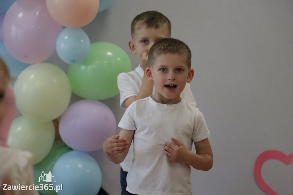 Fotorelacja II: Festyn Rodzinny w Przedszkolu Integracyjnym nr 3 w Zawierciu